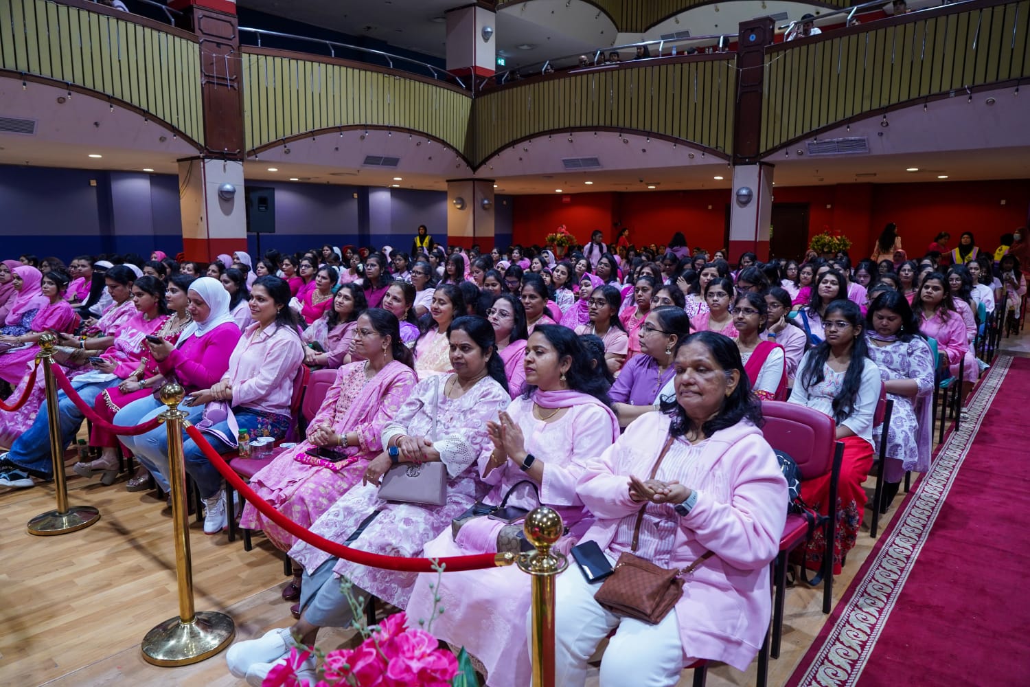 THE LARGEST MOTHER - DAUGHTER GATHERING TO CREATE AWARENESSOF BREAST CANCER - 1500 PARTICIPANTS UNITED IN PINK